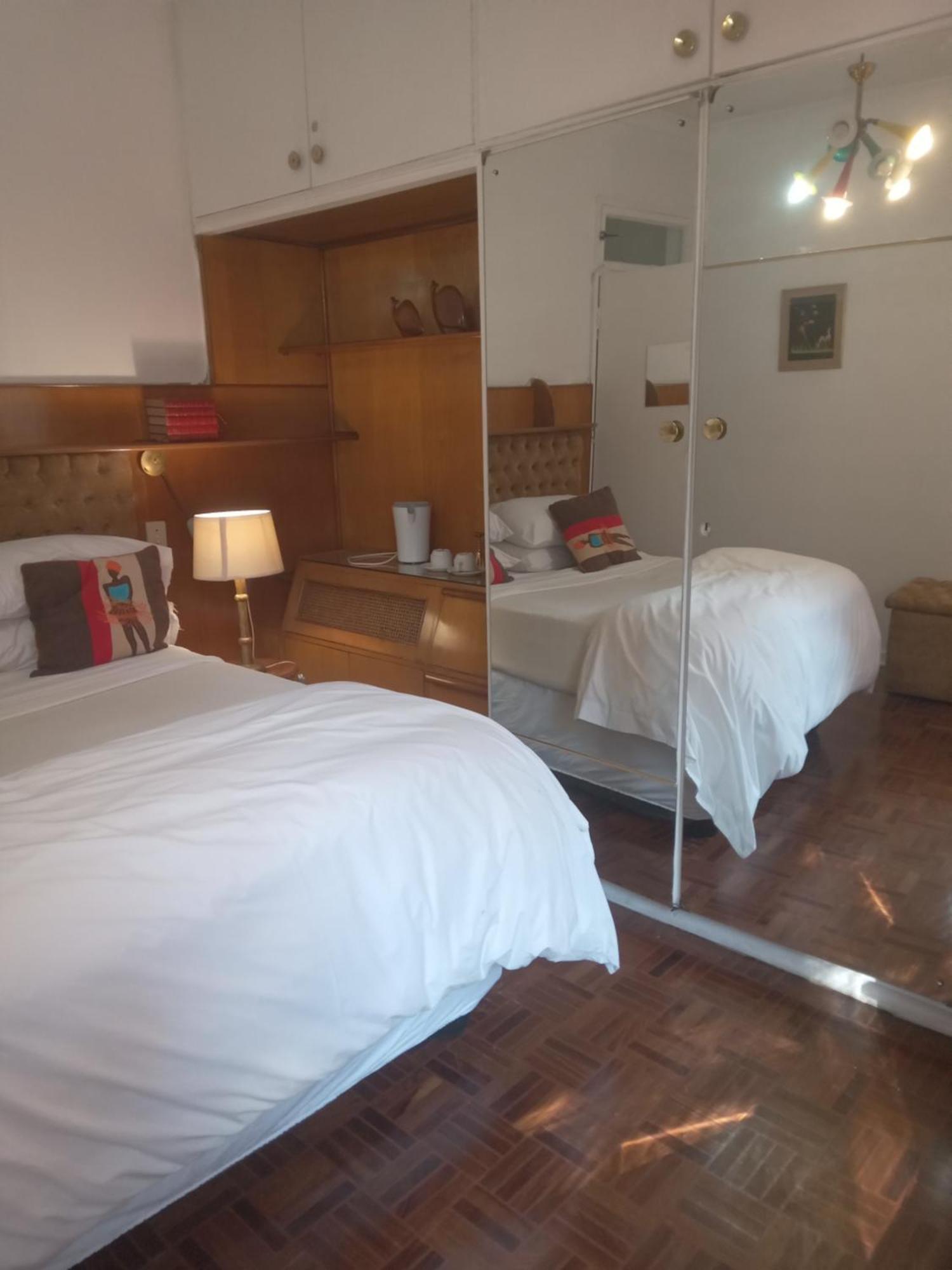 Emerald Guest House Springs Kültér fotó