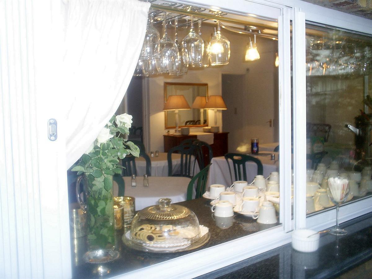Emerald Guest House Springs Kültér fotó